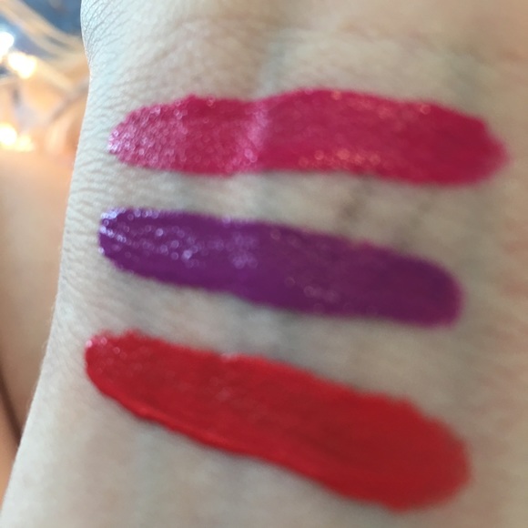 Stila liquid lipstick - Picture 3 of 3